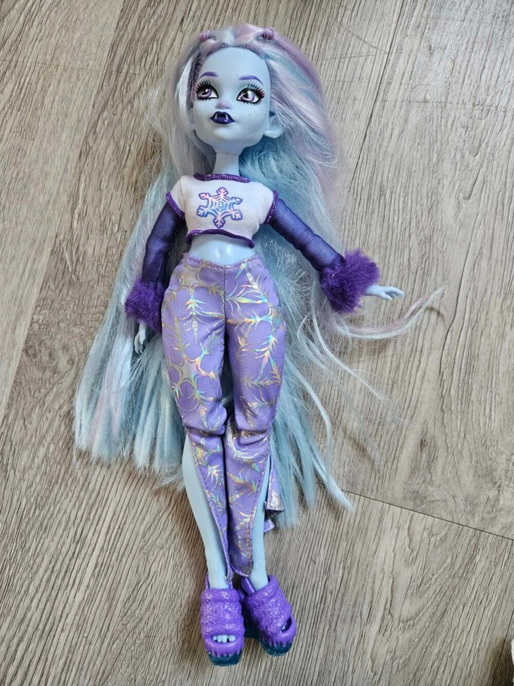 Generation 3 Monster High Abbey Bominable Doll